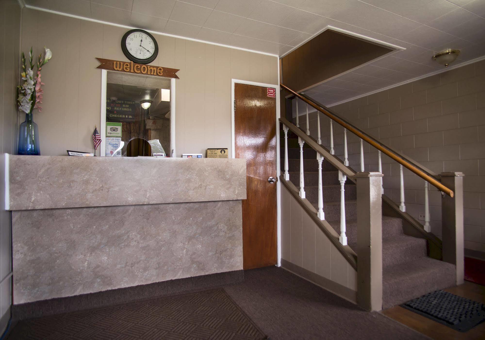 Rosemount Motel Бедфорд Екстер'єр фото
