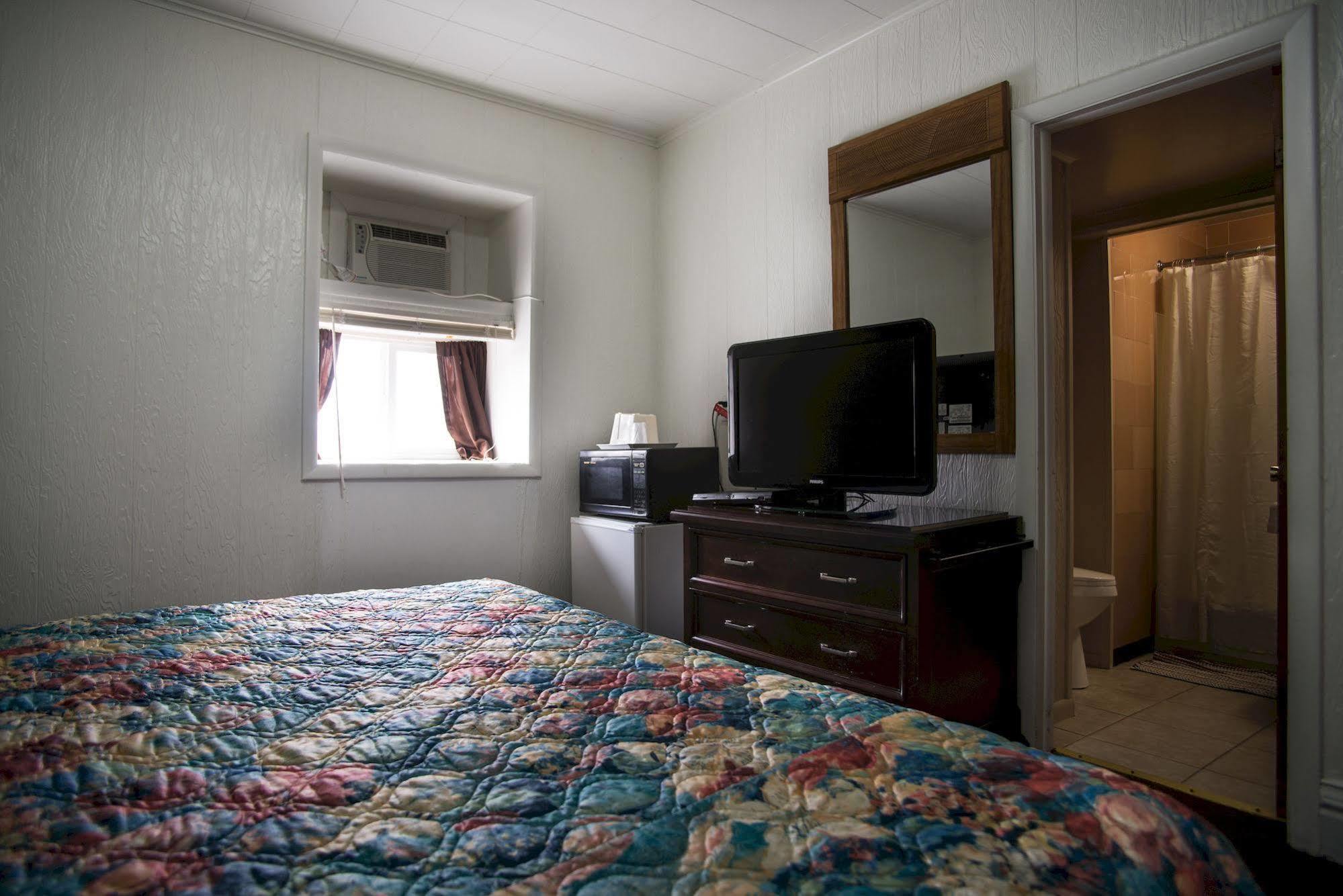 Rosemount Motel Бедфорд Екстер'єр фото