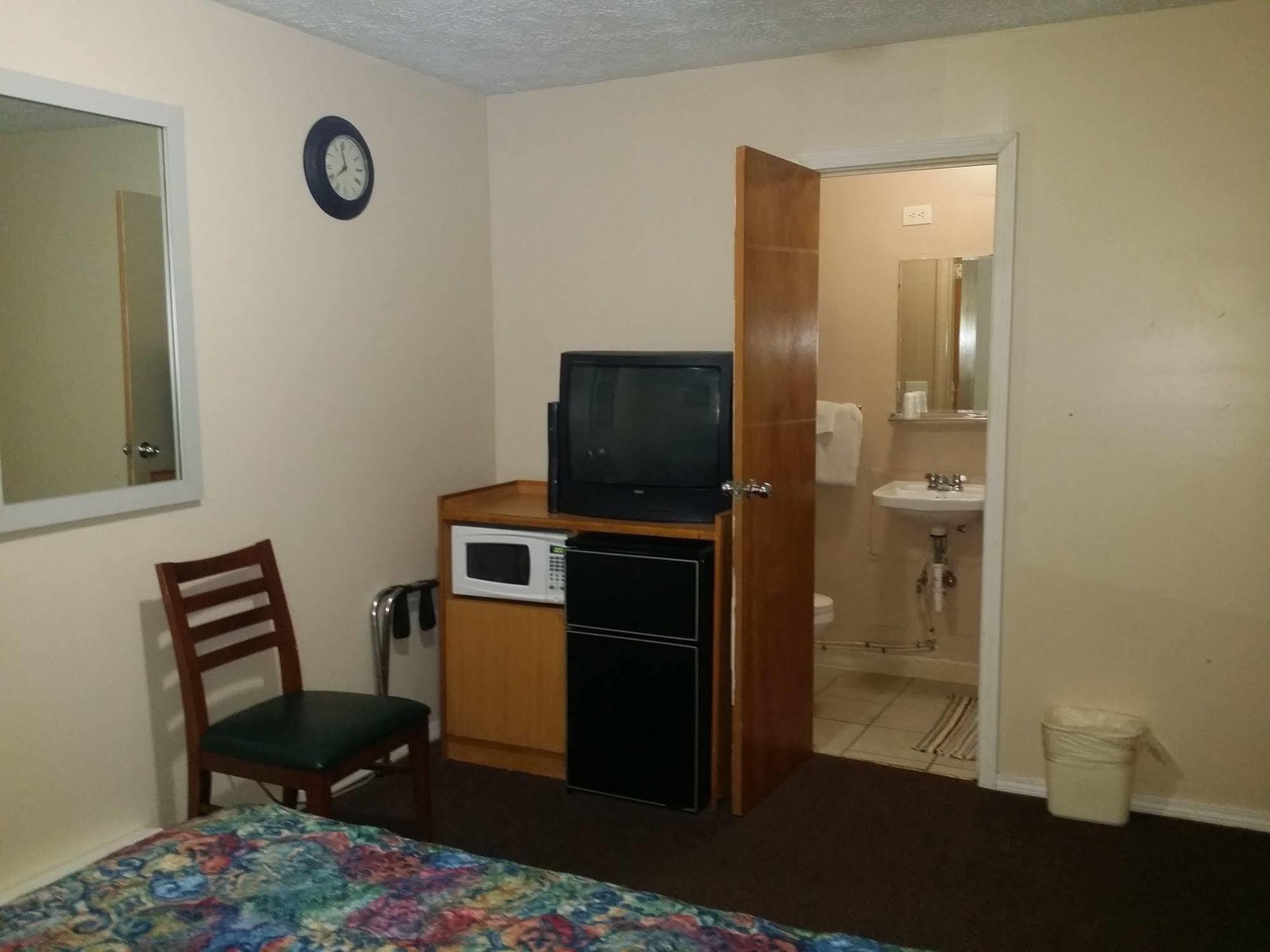Rosemount Motel Бедфорд Екстер'єр фото